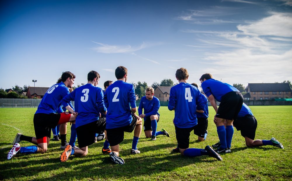 team-807300_1920